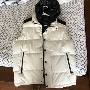 Express men’s hoodie vest